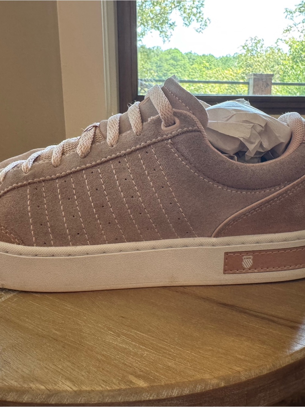 K-Swiss Women's Suede Lace-Up Sneaker in Blush Pink Women’s Size 9
